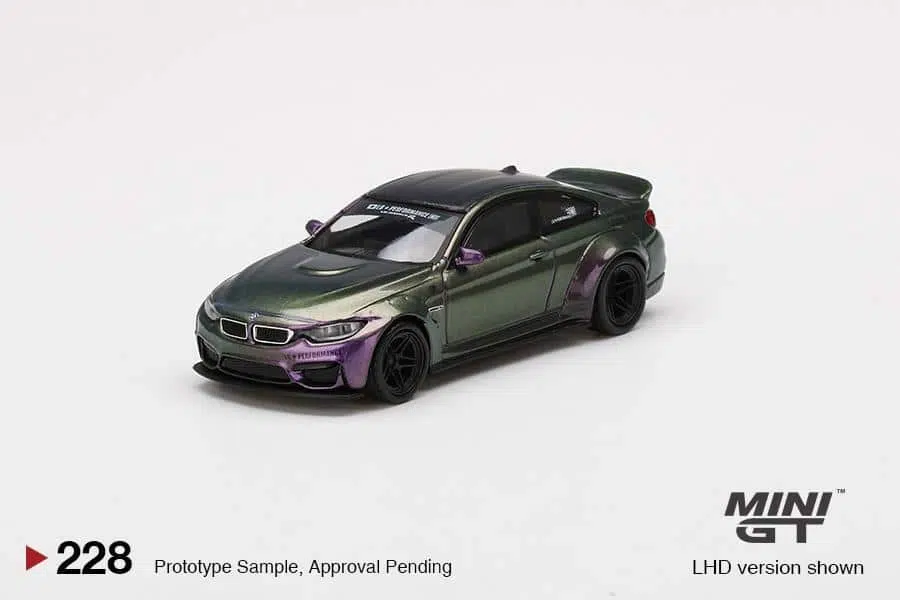 開店記念セール！ LB☆WORKS No.228 1/64 GT MINI BMW Metallic Purple-Green M4 ミニカー
