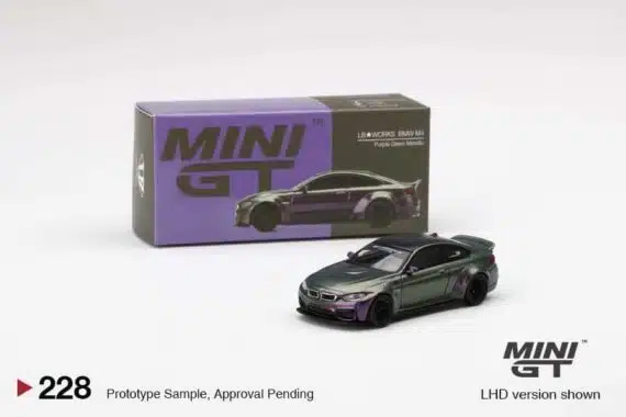 MINI GT 1/64 No.228 LB★WORKS BMW M4 Purple-Green Metallic