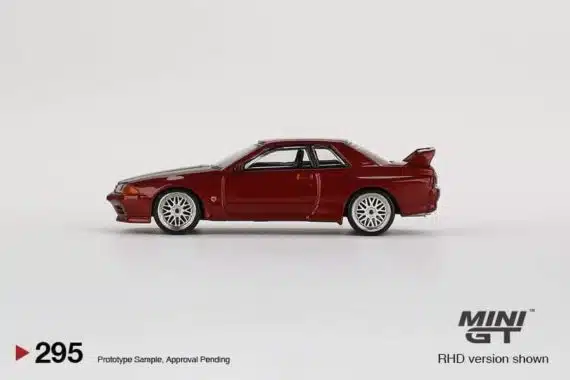 MINI GT 1/64 No.295 Nissan Skyline GT-R (R32) Red Pearl w/ BBS LM Wheel