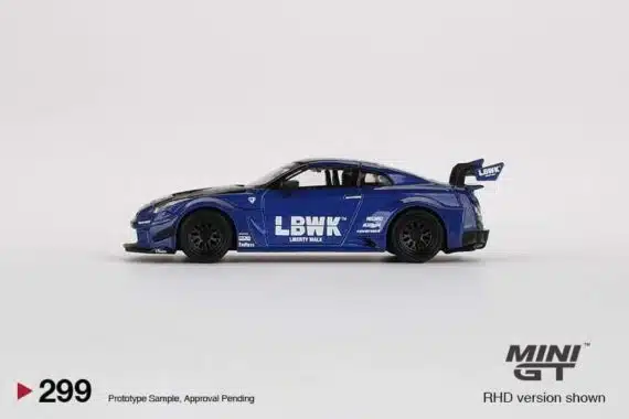 MINI GT 1/64 No.299 LB-Silhouette WORKS GT NISSAN 35GT-RR Ver.2 LBWK Blue