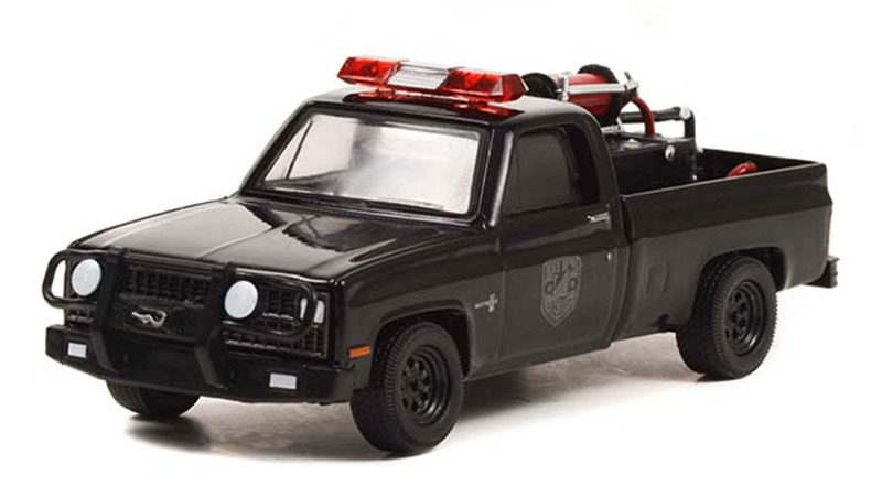 Greenlight 1/64 Black Bandit Series 26 - 1982 Chevrolet K20 Scottsdale 28090