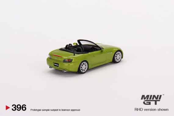 MINI GT 1/64 No.396 Honda S2000 (AP2) Lime Green Metallic LHD MGT00396-L