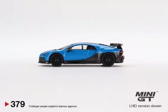 MINI GT 1/64 No.379 Bugatti Chiron Pur Sport Blue LHD MGT00379-L