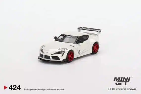 MINI GT 1/64 No.424 Pandem Toyota GR Supra V1.0 Pearl White RHD MGT00424-R