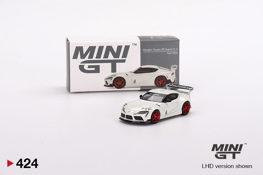 MINI GT 1/64 No.424 Pandem Toyota GR Supra V1.0 Pearl White RHD MGT00424-R