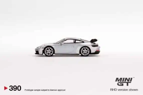 MINI GT 1/64 No.390 Porsche 911 (992) GT3 GT Silver Metallic RHD MGT00390-R