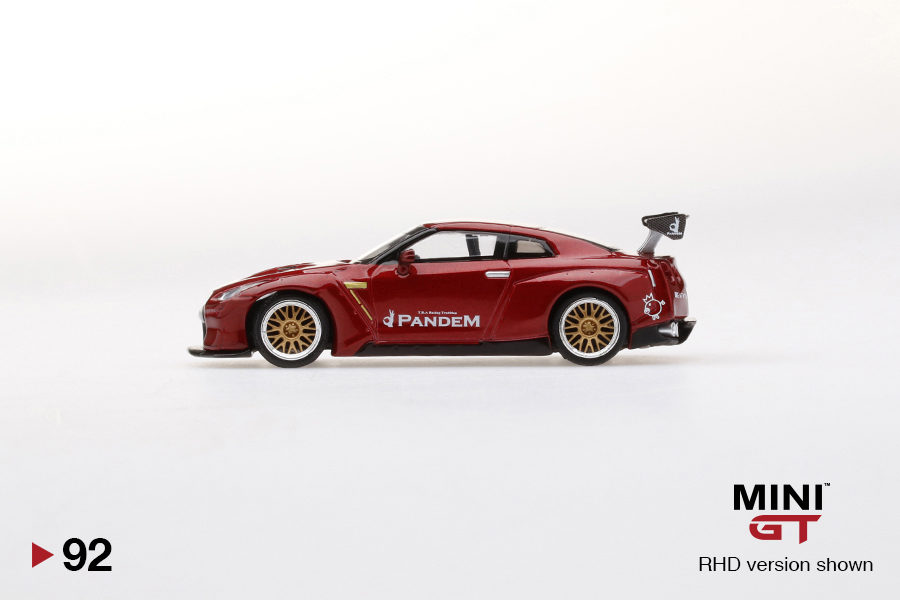 MINI GT 1/64 No.92 Pandem Nissan GT-R (R35) Lava Red RHD MGT00092-R