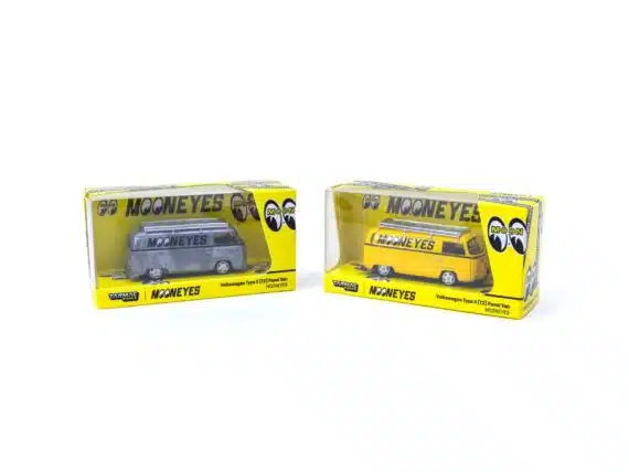 Tarmac Works 1/64 COLLAB64 Volkswagen Type II (T2) Panel Van Mooneys