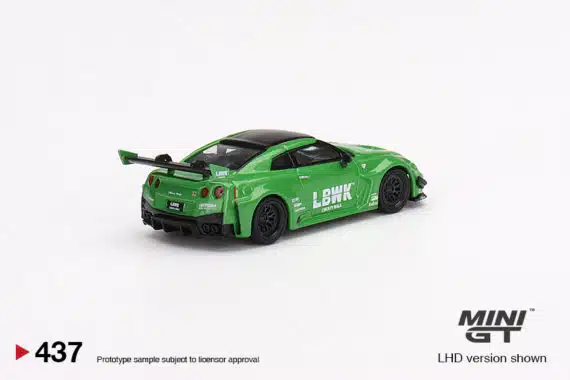 MINI GT 1/64 No.437 LB-Silhouette WORKS GT NISSAN 35GT-RR Ver.2 Apple Green MGT00437-R