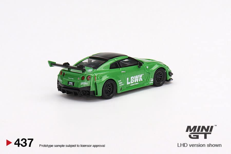 MINI GT 1/64 No.437 LB-Silhouette WORKS GT NISSAN 35GT-RR Ver.2 Apple Green MGT00437-R