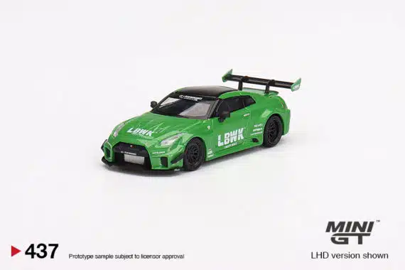 MINI GT 1/64 No.437 LB-Silhouette WORKS GT NISSAN 35GT-RR Ver.2 Apple Green MGT00437-R