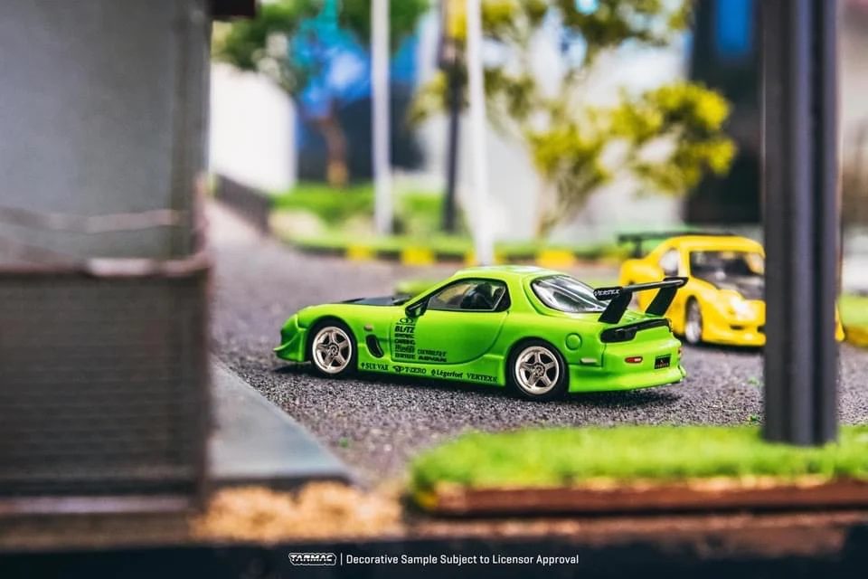 Tarmac Works 1/64 GLOBAL64 Vertex RX-7 FD3S