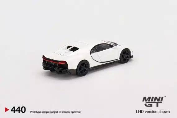 MINI GT 1/64 No.440 Bugatti Chiron Super Sport White LHD MGT00440-L