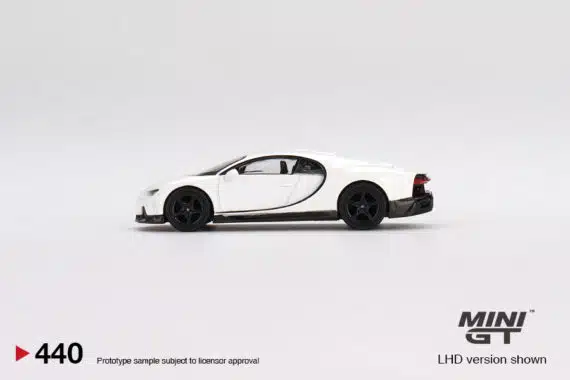 MINI GT 1/64 No.440 Bugatti Chiron Super Sport White LHD MGT00440-L
