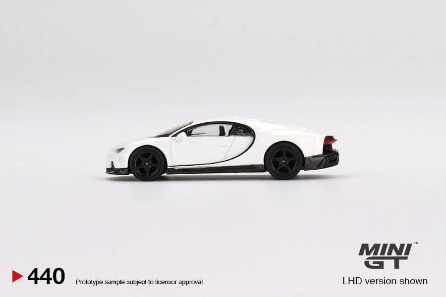 MINI GT 1/64 No.440 Bugatti Chiron Super Sport White LHD MGT00440-L