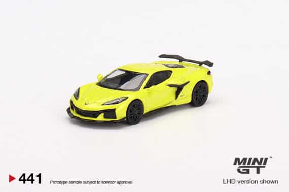 MINI GT 1/64 No.441 Chevrolet Corvette Z06 2023 Accelerate Yellow RHD MGT00441-R