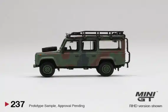 MINI GT 1/64 No.237 Land Rover Defender 110 Military Camouflage RHD MGT00237-R
