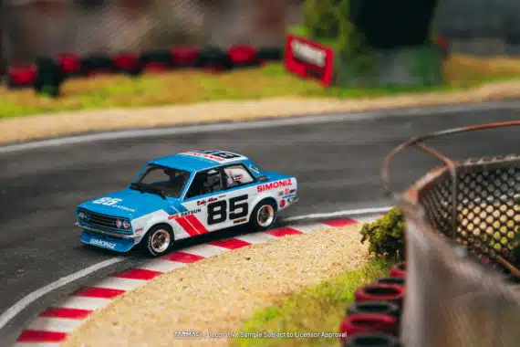 Tarmac Works 1/64 HOBBY64 BRE Datsun 510, Trans-Am 2.5 Championship 1972, Bobby Allison