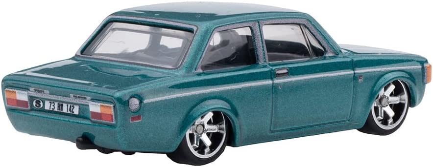 Hot Wheels Premium Car Culture Auto Strasse '73 Volvo 142 GL HCJ87