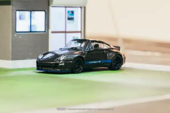 Tarmac Works 1/64 HOBBY64 Porsche 993 Remastered By Gunther Werks Black Carbon Fiber