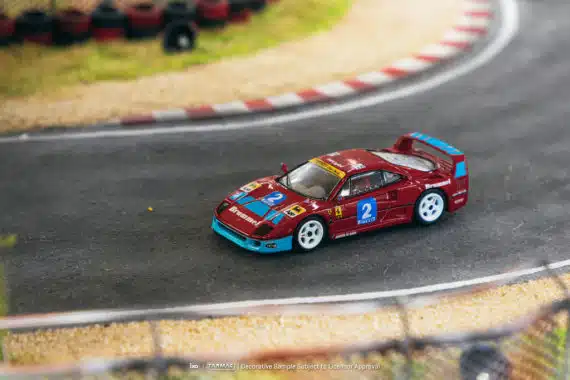Tarmac Works 1/64 HOBBY64 Ferrari F40 GT Italian GT Championship 1992 Pierre-Alexandre Popoff