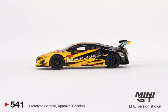 MINI GT No.541 Honda NSX GT3 EVO22 #18 TEAM UPGARAGE 2022 Super GT Series LHD MGT00541