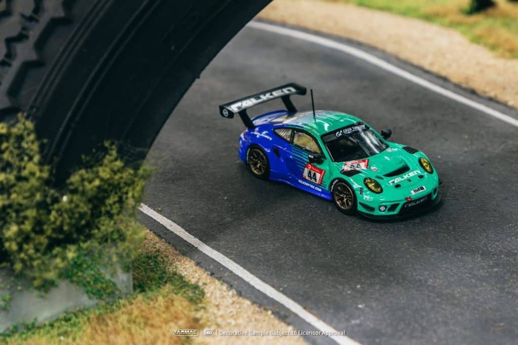 Tarmac Works 1/64 HOBBY64 Porsche 911 GT3 R Nürburgring 24h 2019