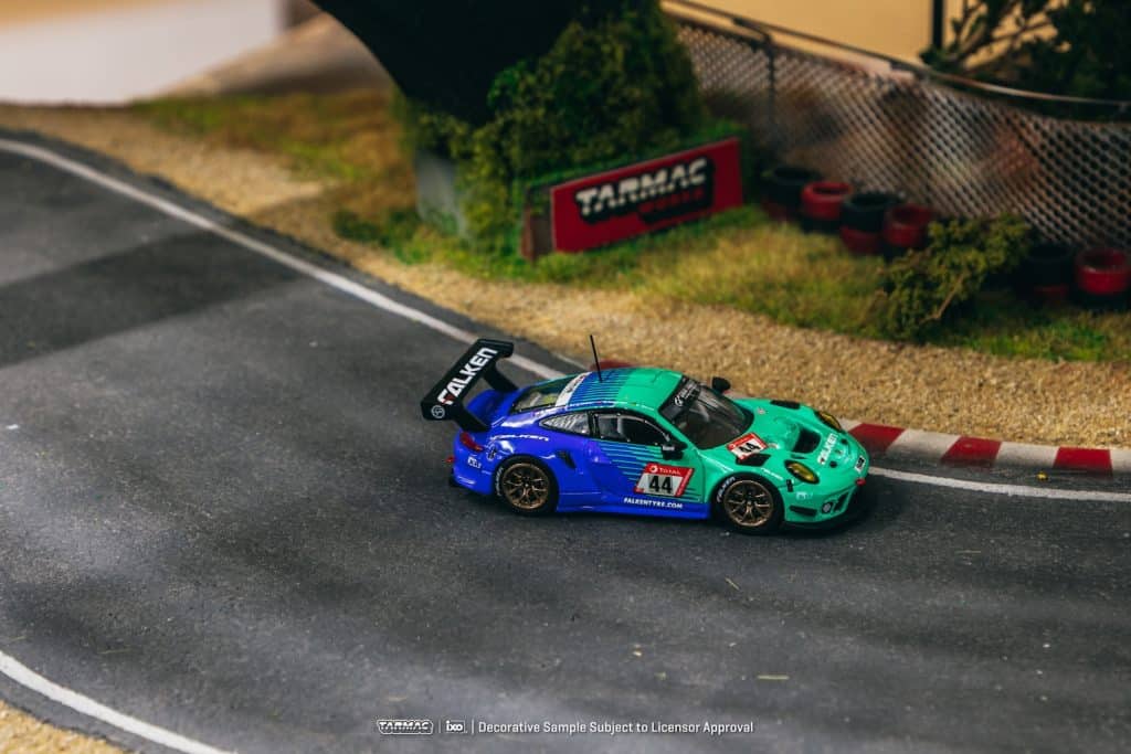 Tarmac Works 1/64 HOBBY64 Porsche 911 GT3 R Nürburgring 24h 2019