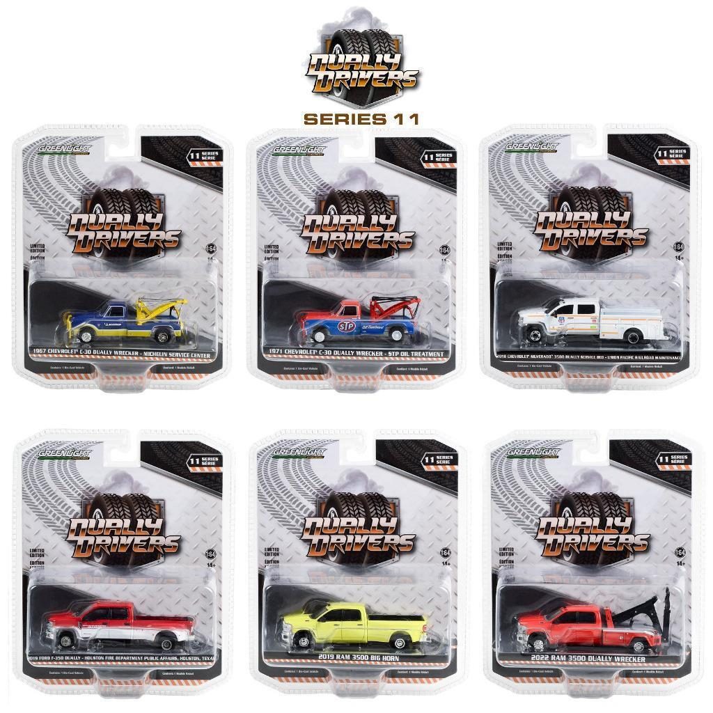 Greenlight 1/64 Dually Drivers Series 11 - 2022 Ram 3500 Dually Wrecker 46110-F