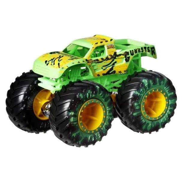 Hot Wheels Monster Trucks Demolition Doubles Gunkster VS Racellace