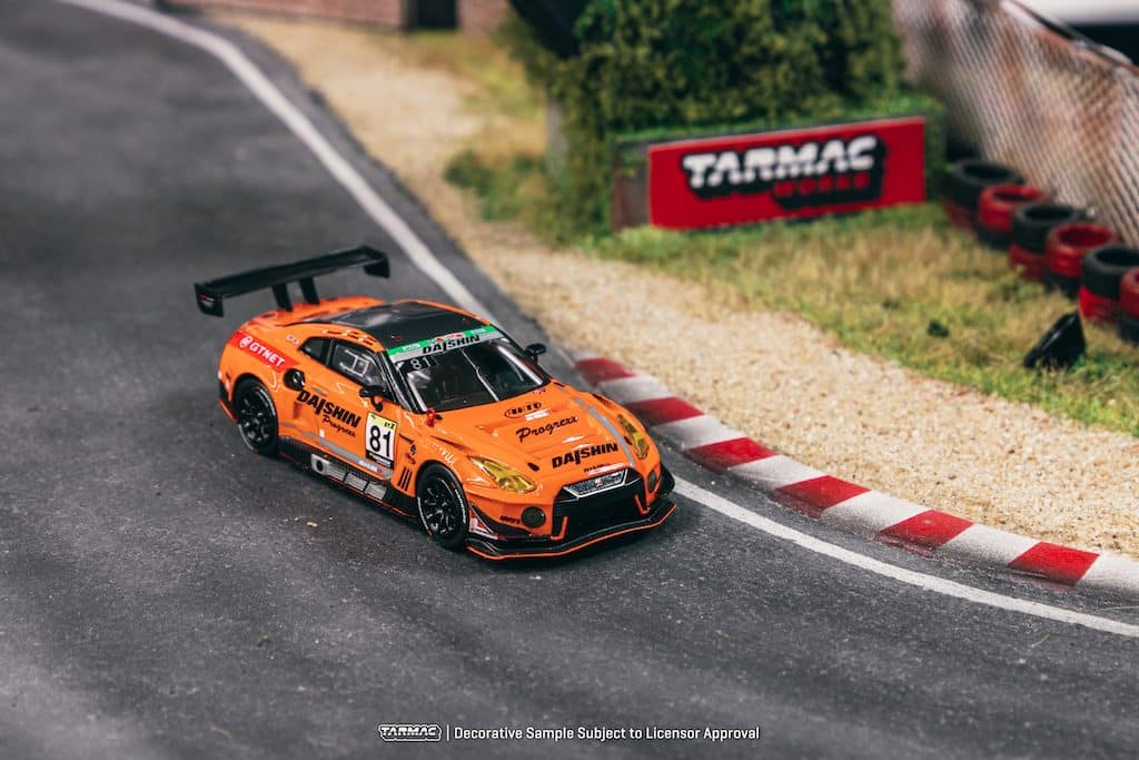 Tarmac Works 1/64 HOBBY64 Nissan GT-R NISMO GT3 Super Taikyu Series 2021 Fuji 24 hours 2021 Winner GTNET Motor Sports