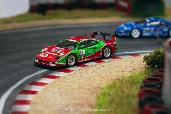 Tarmac Works 1/64 HOBBY64 Ferrari F40 24h of Le Mans 1995 A. Olofsson / L. Della Noce / T. Ota