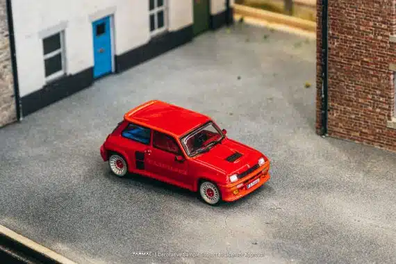 Tarmac Works 1/64 ROAD64 Renault 5 Turbo Red T64R-TL060-RED