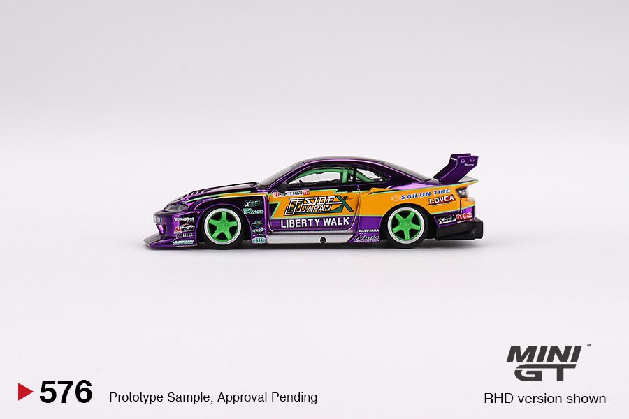 MINI GT No.576 Nissan S15 SILVIA LB-Super Silhouette #555 2022 Formula Drift Japan RHD MGT00576-R