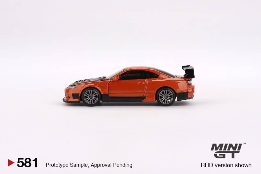 MINI GT No.581 Nissan Silvia S15 D-MAX  Metallic Orange RHD MGT00581-R