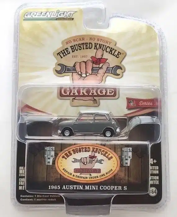 Greenlight 1/64 The Busted Knuckle Garage Series 2 - 1965 Austin MINI Cooper S 39120-E