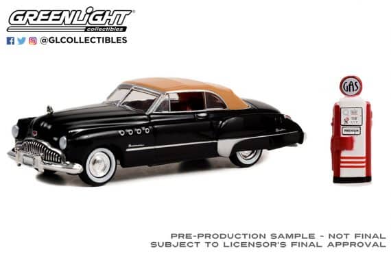Greenlight 1/64 The Hobby Shop Series 14 - 1949 Buick Roadmaster Convertible with Vintage Gas Pump 97140-A