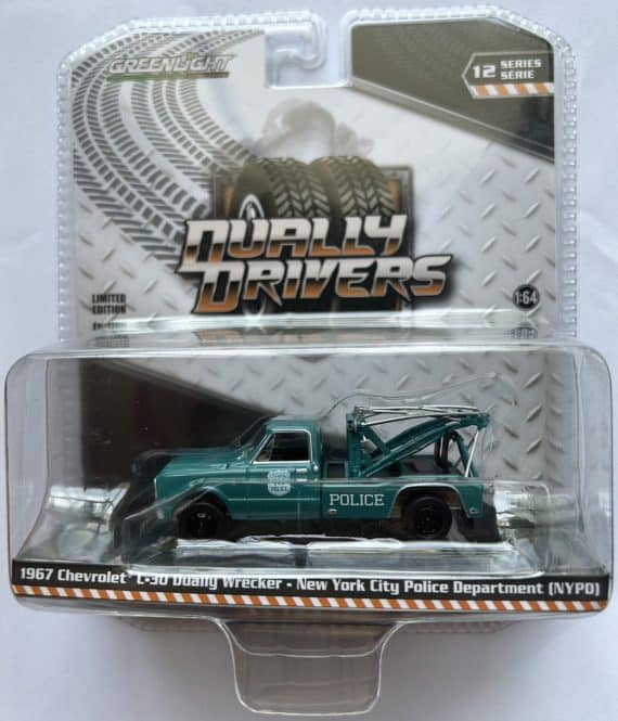 Greenlight 1/64 Dually Drivers Series 12 - 1967 Chevrolet C-30 Dually Wrecker - New York City Police Department (NYPD) 46120-A