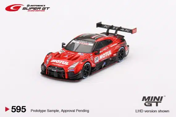 MINI GT No.595 Nissan GT-R Nismo GT500 #23 NISMO 2021 Super GT Series Japan Exclusive LHD MGT00595-L