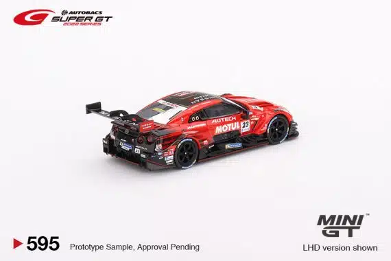 MINI GT No.595 Nissan GT-R Nismo GT500 #23 NISMO 2021 Super GT Series Japan Exclusive LHD MGT00595-L