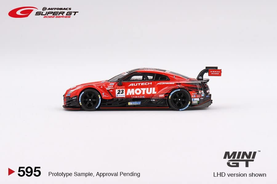 MINI GT No.595 Nissan GT-R Nismo GT500 #23 NISMO 2021 Super GT Series Japan Exclusive LHD MGT00595-L