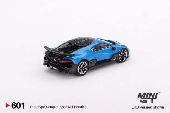 MINI GT No.601 Bugatti Divo Blu Bugatti LHD MGT00601