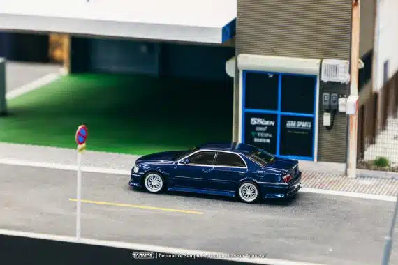 Tarmac Works 1/64 GLOBAL64 VERTEX Toyota Chaser JZX100 Blue Metallic T64G-007-BL