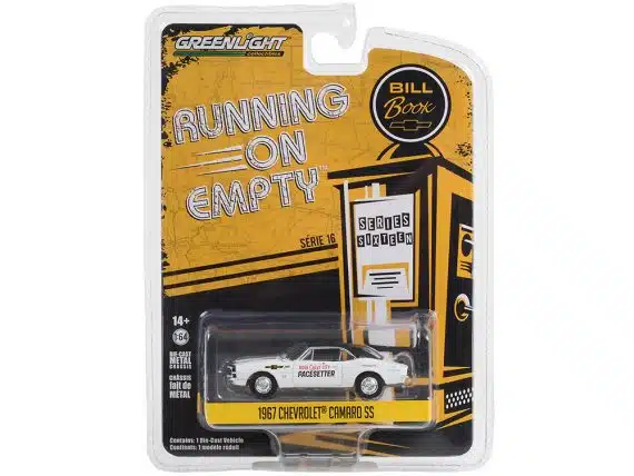 Greenlight 1/64 Running On Empty Series 16 - Bill Book 1967 Chevrolet Camaro SS 41160-A