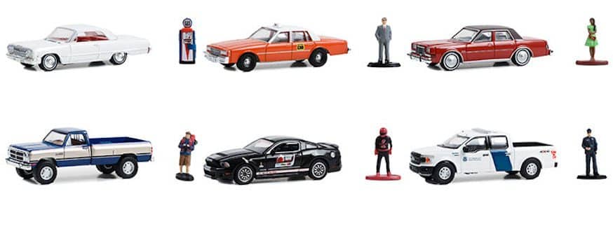 Greenlight 1/64 The Hobby Shop Series 15 - 1981 Chevrolt Impala Capital Cab with Man in Suit 97150-B