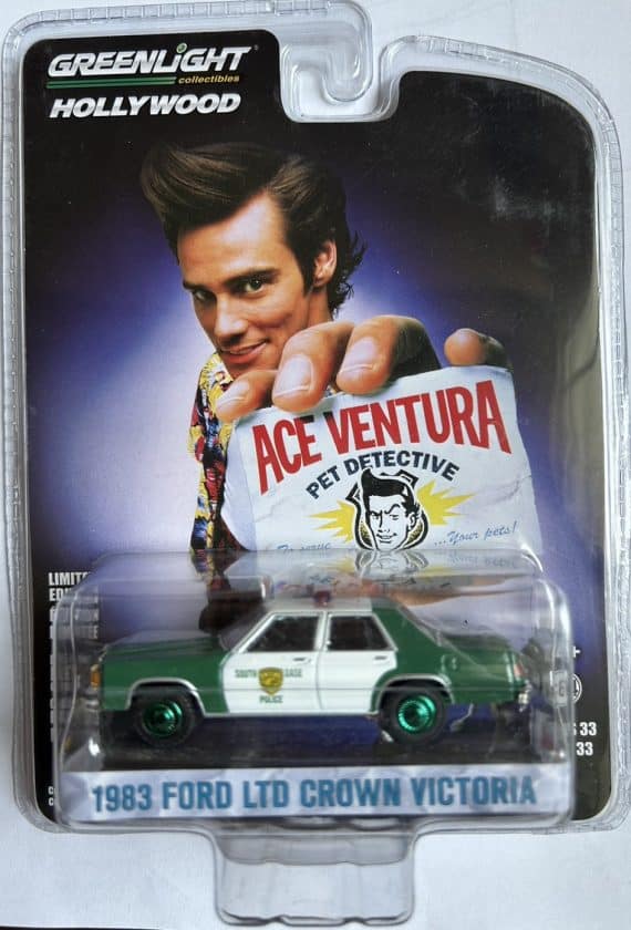 Greenlight 1/64 Hollywood Series 33 Ace Ventura Pet Detective - 1983 Ford Ltd Crown Victoria Chase Car (ล้อเขียว) 44930-B