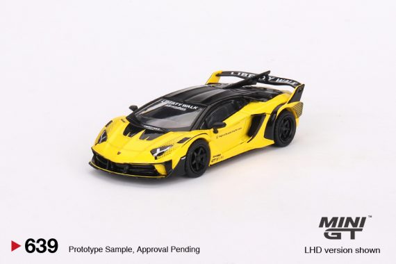 MINI GT No.639 Lamborghini LB-Silhouette WORKS Aventador GT EVO Yellow MGT00639