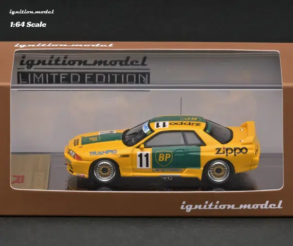 ignition model 1/64 BP OIL TRAMPIO GT-R (#11) 1993 JTC With RB26 Engine GrA IG2693