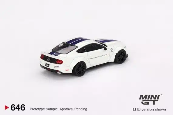 MINI GT No.645 FORD MUSTANG GT LB-WORKS White MGT00646