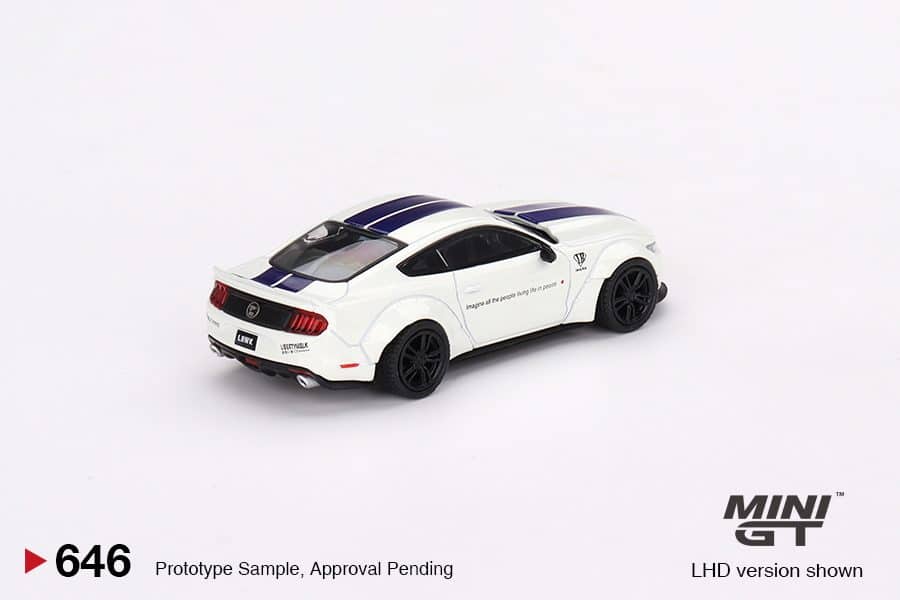 MINI GT No.645 FORD MUSTANG GT LB-WORKS White MGT00646